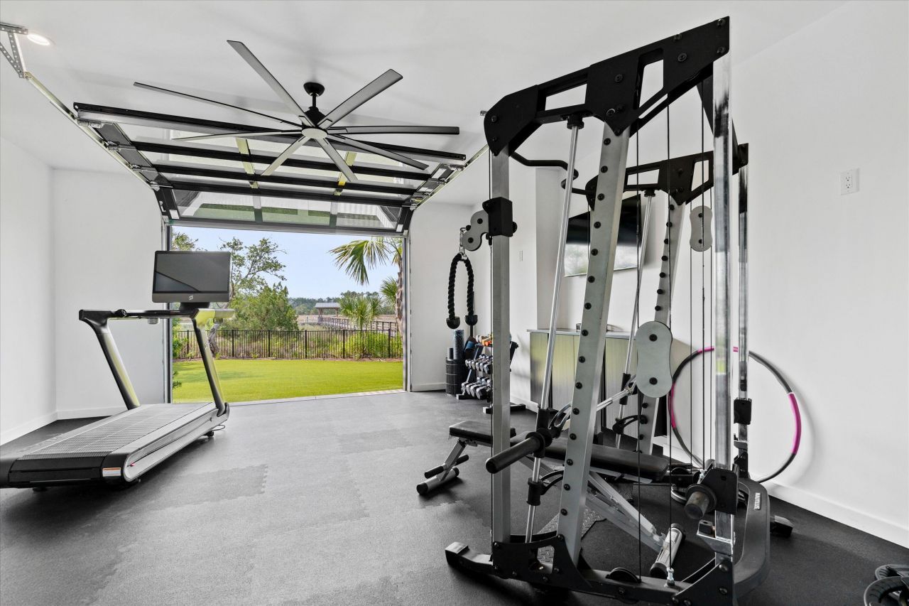 156 Nobels Point Street Photo 100