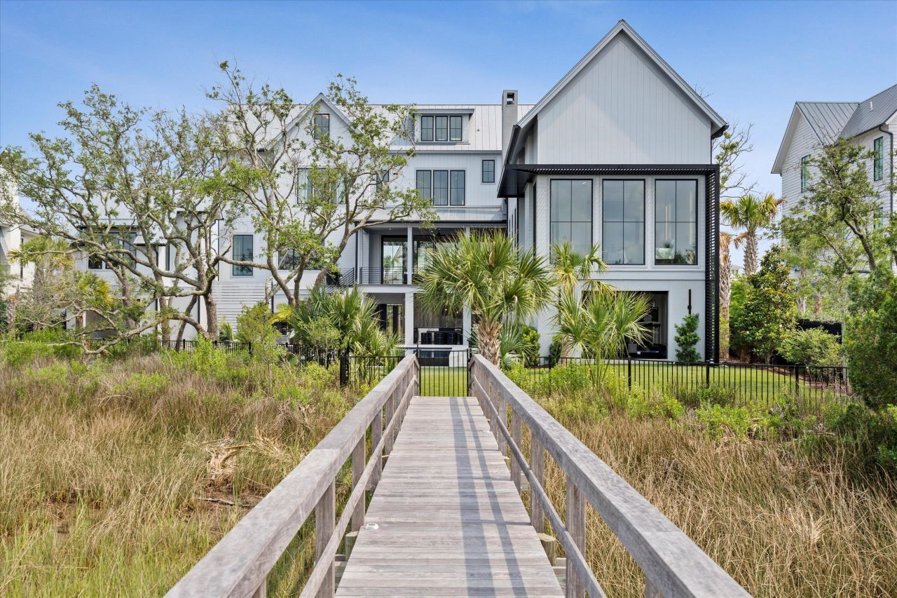 156 Nobels Point Street Photo 103