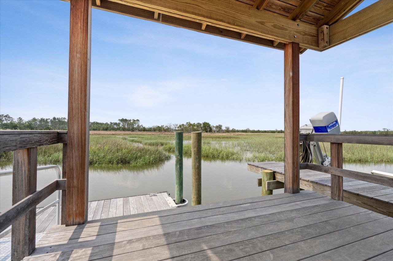 156 Nobels Point Street Photo 107