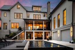 156 Nobels Point Street photo 4