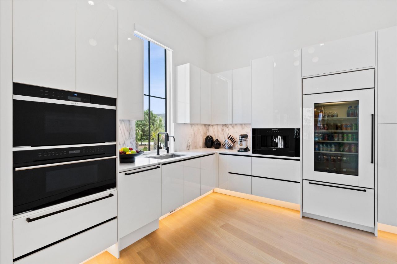 156 Nobels Point Street Photo 27