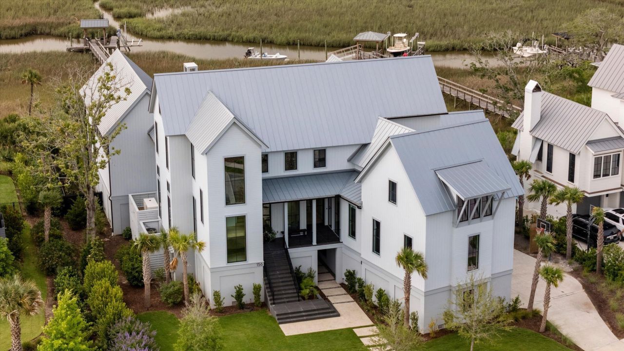 156 Nobels Point Street Photo 4