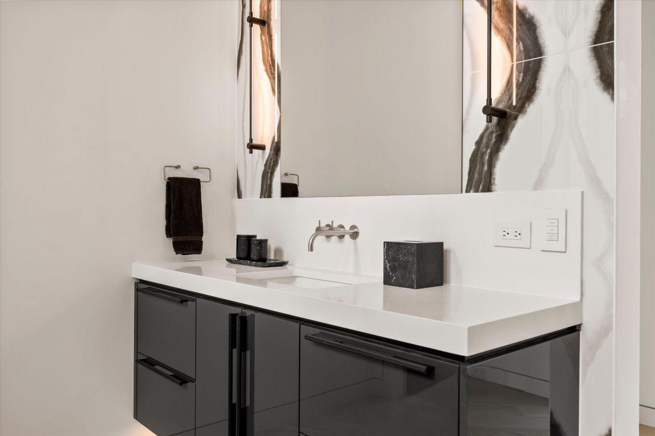 156 Nobels Point Street Photo 41