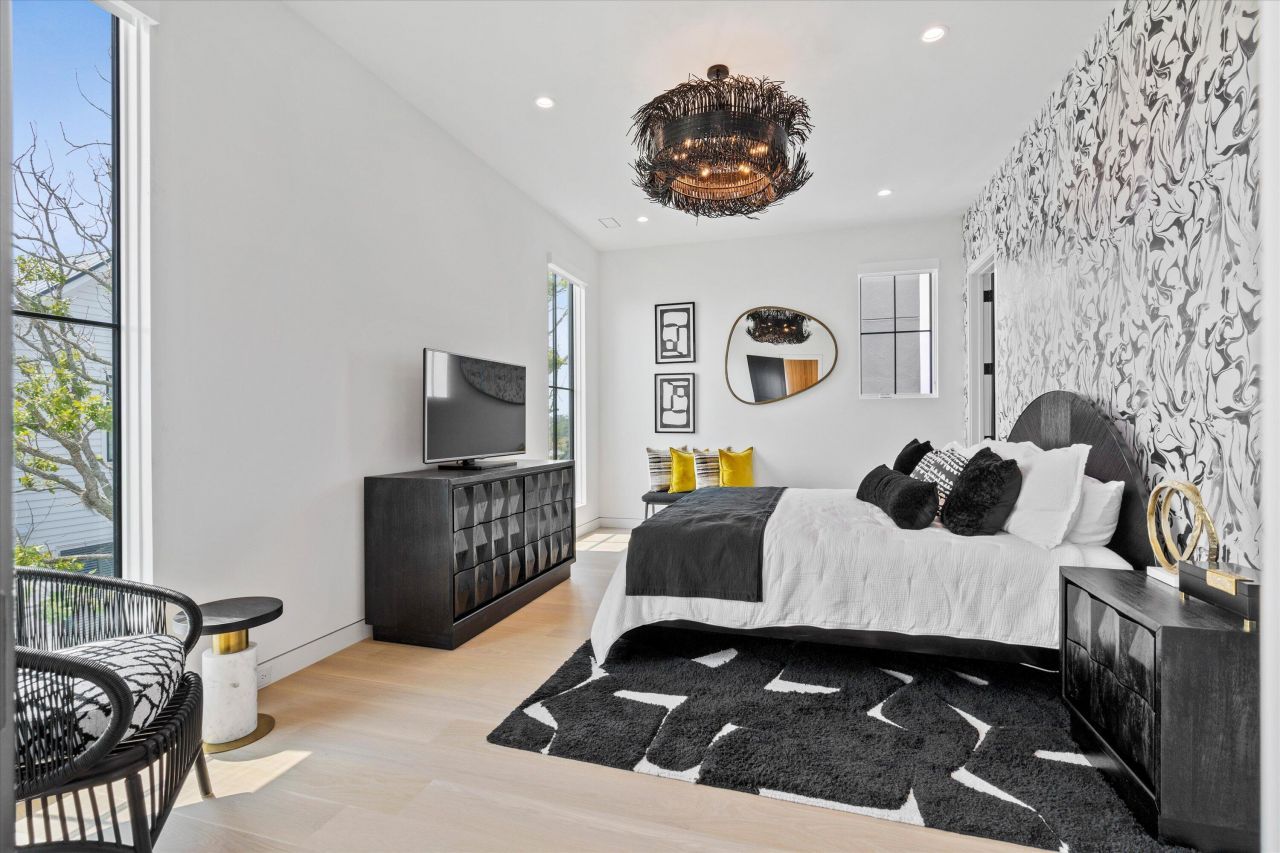 156 Nobels Point Street Photo 48