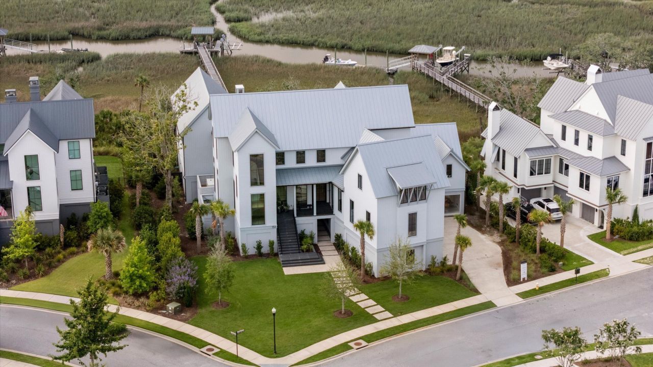 156 Nobels Point Street Photo 5