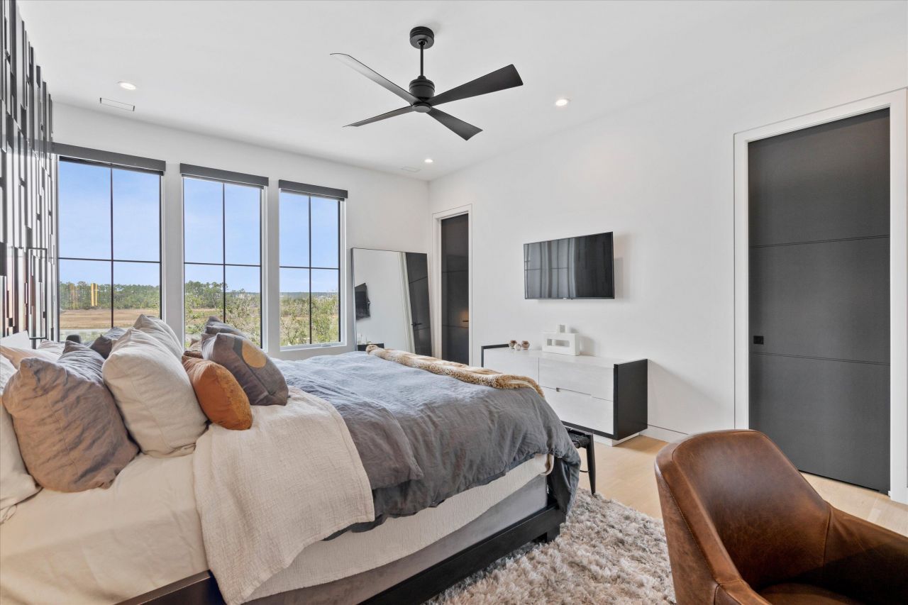 156 Nobels Point Street Photo 55