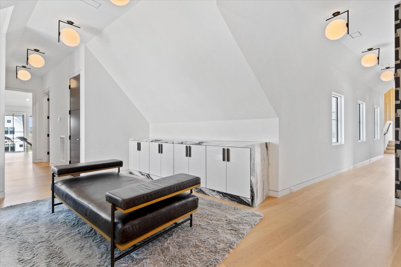 156 Nobels Point Street Photo 63