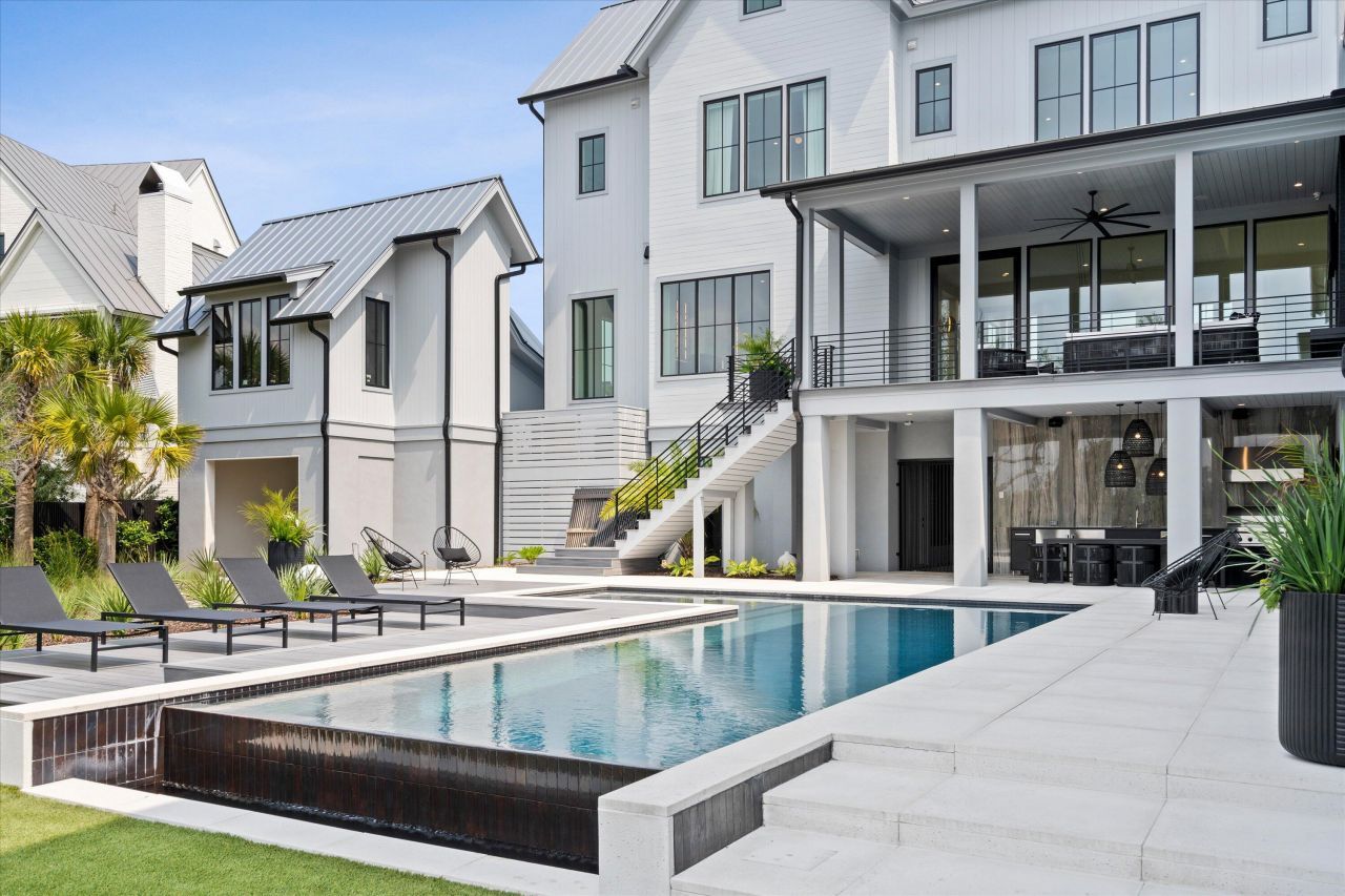 156 Nobels Point Street Photo 93