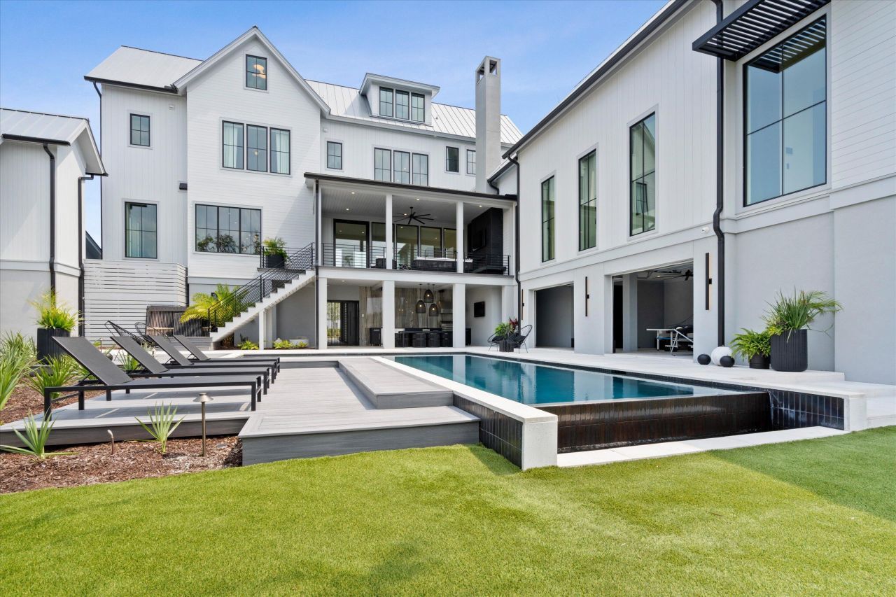 156 Nobels Point Street Photo 94