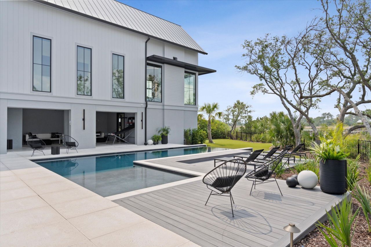 156 Nobels Point Street Photo 95