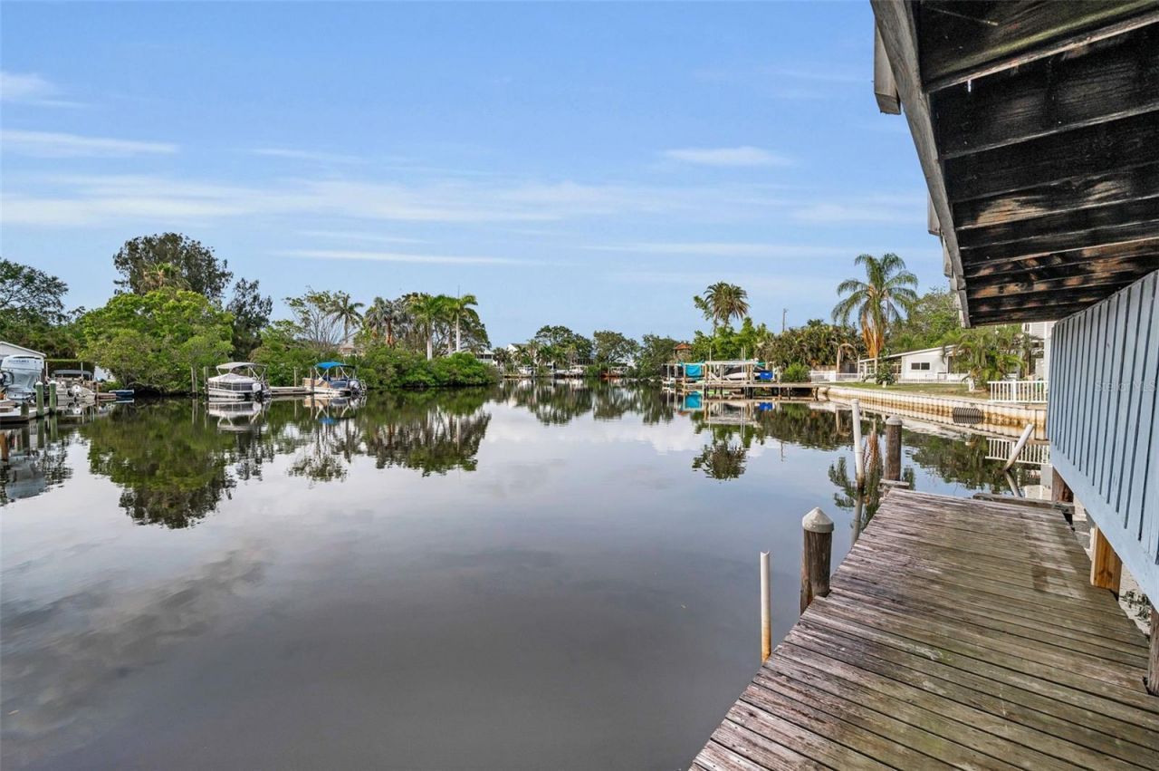 394 Georgia Avenue, Crystal Beach, FL 34681 Photo