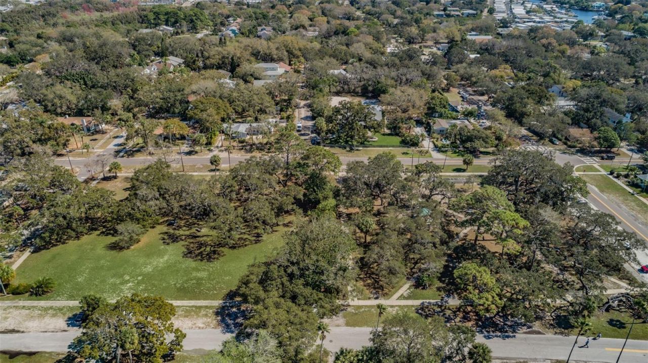 394 Georgia Avenue, Crystal Beach, FL 34681 Photo