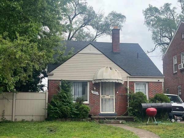 18090 Washburn Street, Detroit, Mi 48221