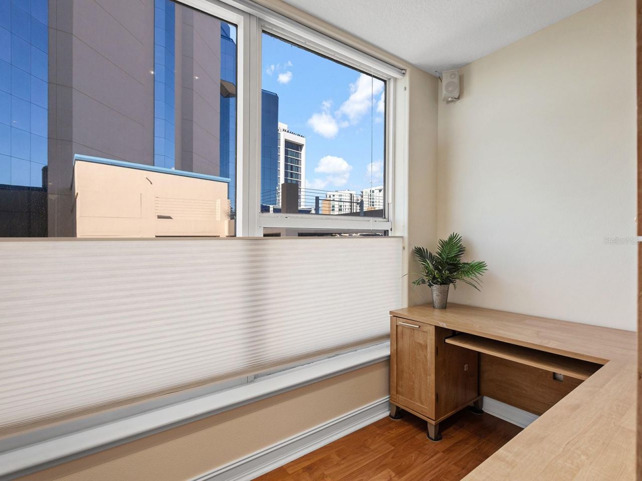 1233 N Gulfstream Avenue, Unit 401, Sarasota, FL 34236 Photo