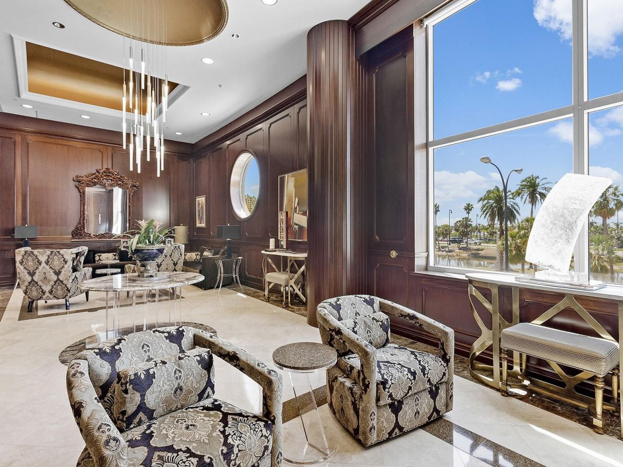 1233 N Gulfstream Avenue, Unit 401, Sarasota, FL 34236 Photo