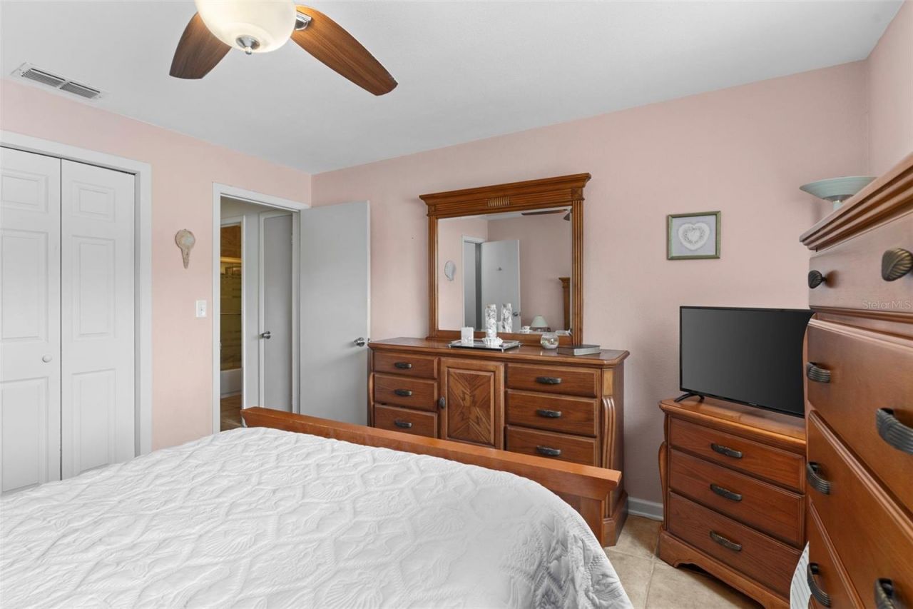 7276 21st Street N, Saint Petersburg, FL 33702 Photo