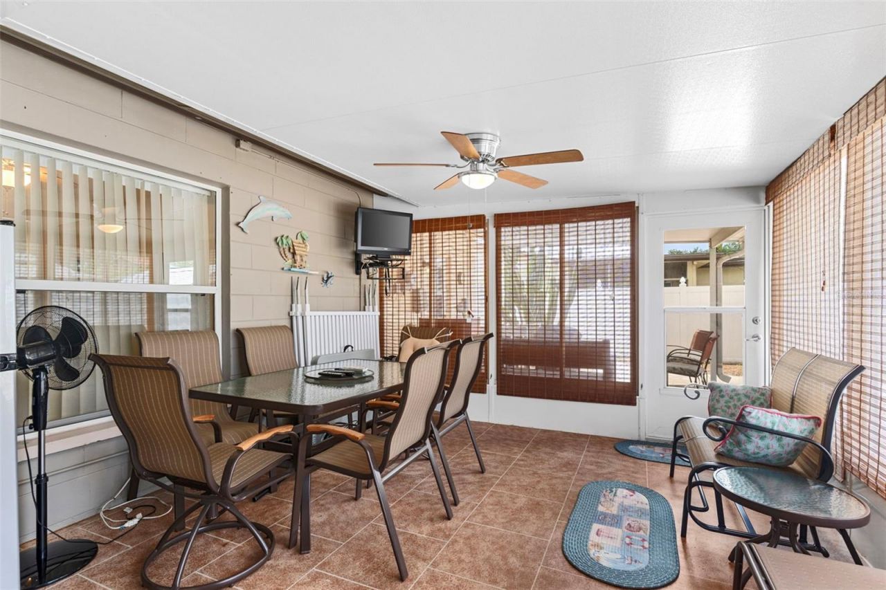 7276 21st Street N, Saint Petersburg, FL 33702 Photo