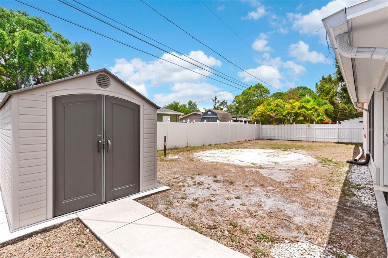 7276 21st Street N, Saint Petersburg, FL 33702 Photo