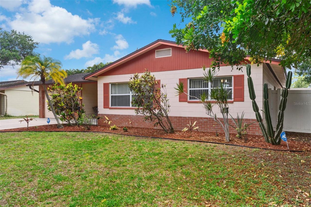 7276 21st Street N, Saint Petersburg, FL 33702 Photo