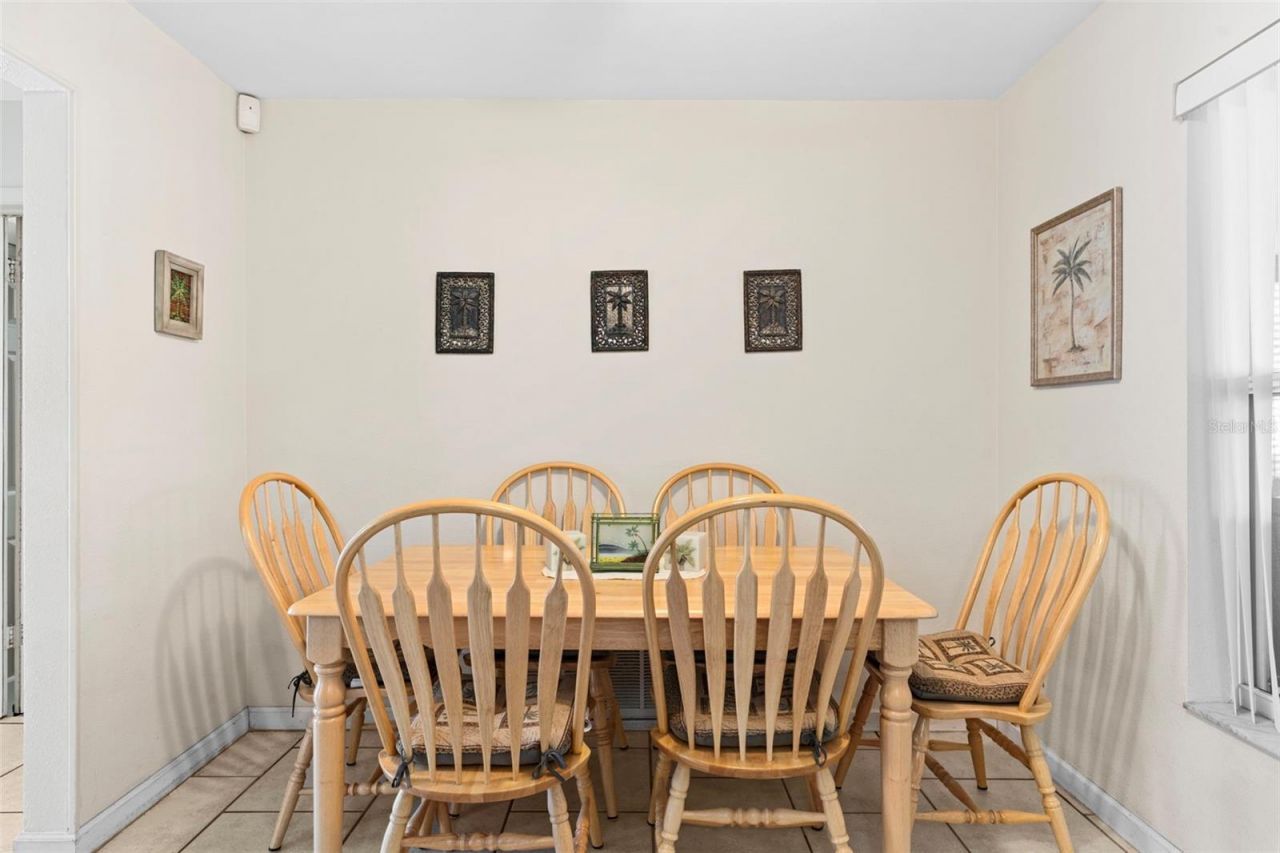 7276 21st Street N, Saint Petersburg, FL 33702 Photo