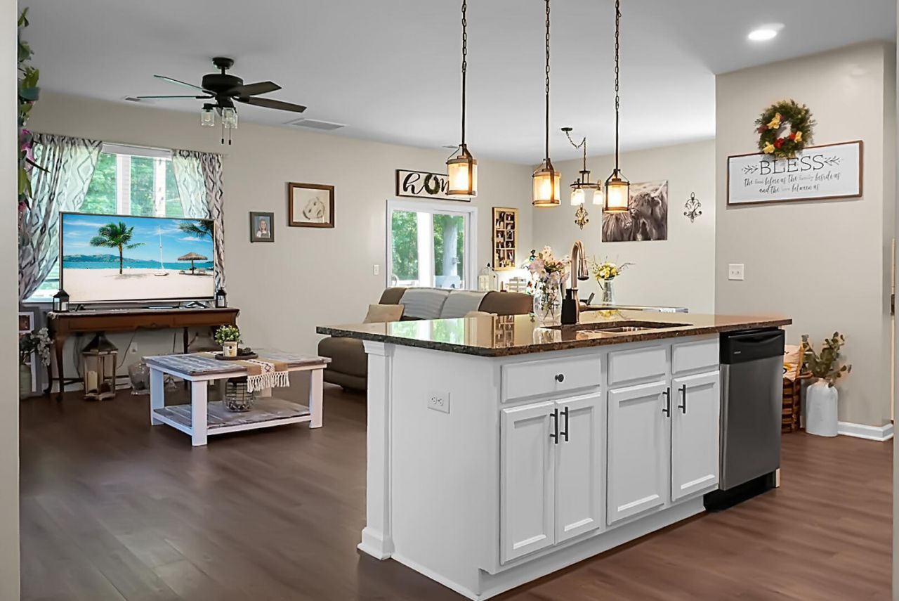 508 Glady Road Photo 6