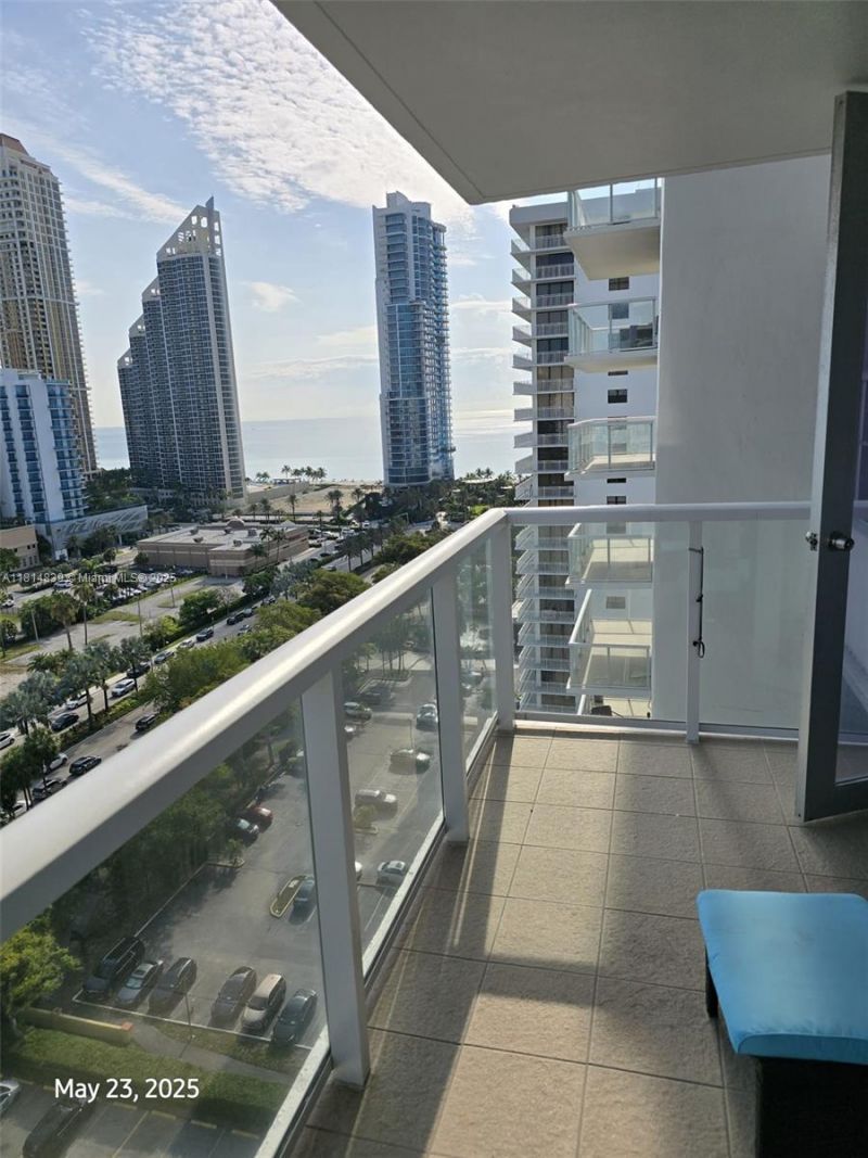230 174th St, Unit 1805, Sunny Isles Beach, FL 33160 Photo