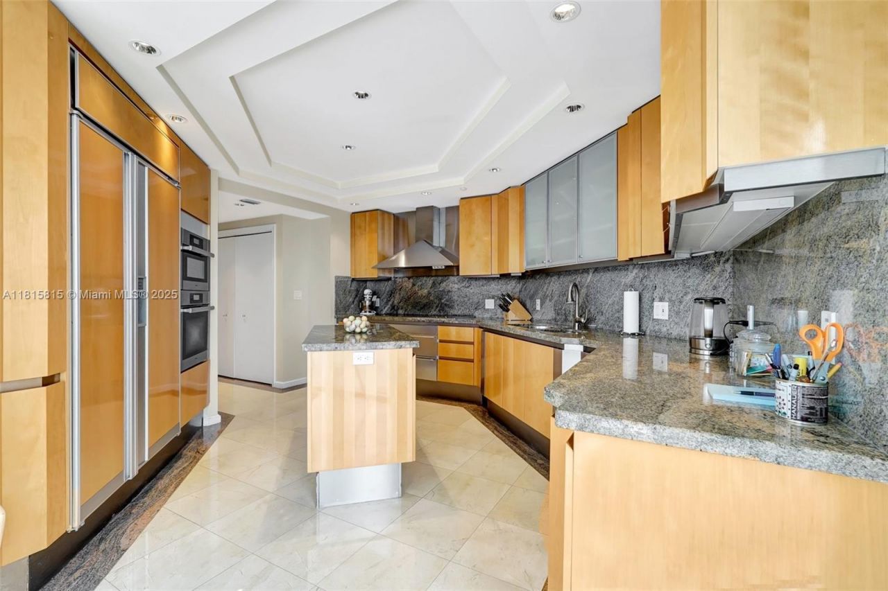 2600 Island Blvd, Unit 904, Aventura, FL 33160 Photo