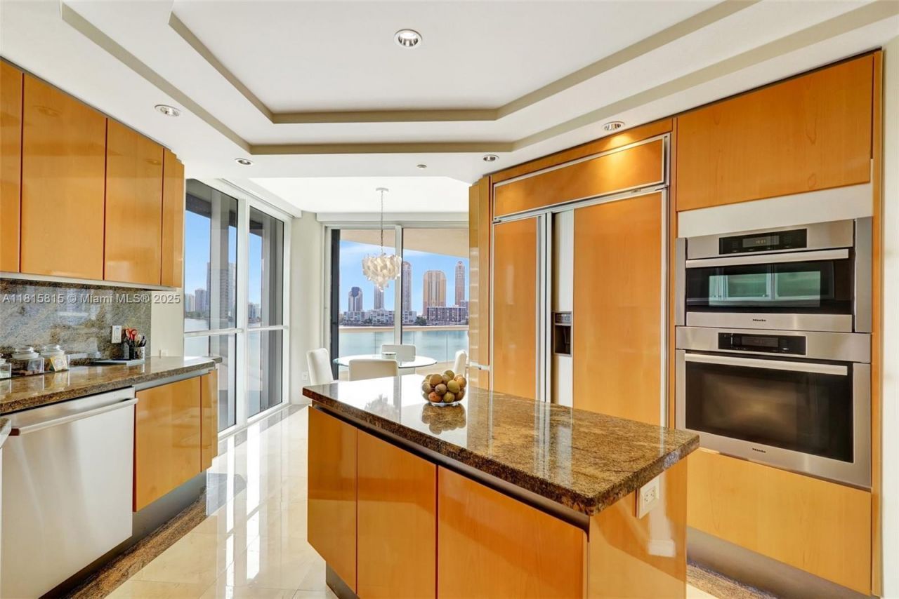 2600 Island Blvd, Unit 904, Aventura, FL 33160 Photo