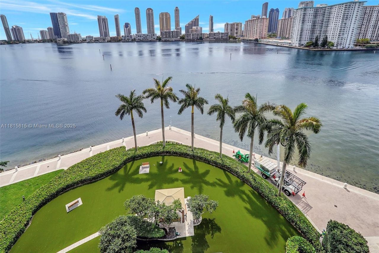 2600 Island Blvd, Unit 904, Aventura, FL 33160 Photo