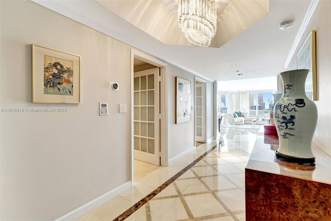 2600 Island Blvd, Unit 904, Aventura, FL 33160 Photo