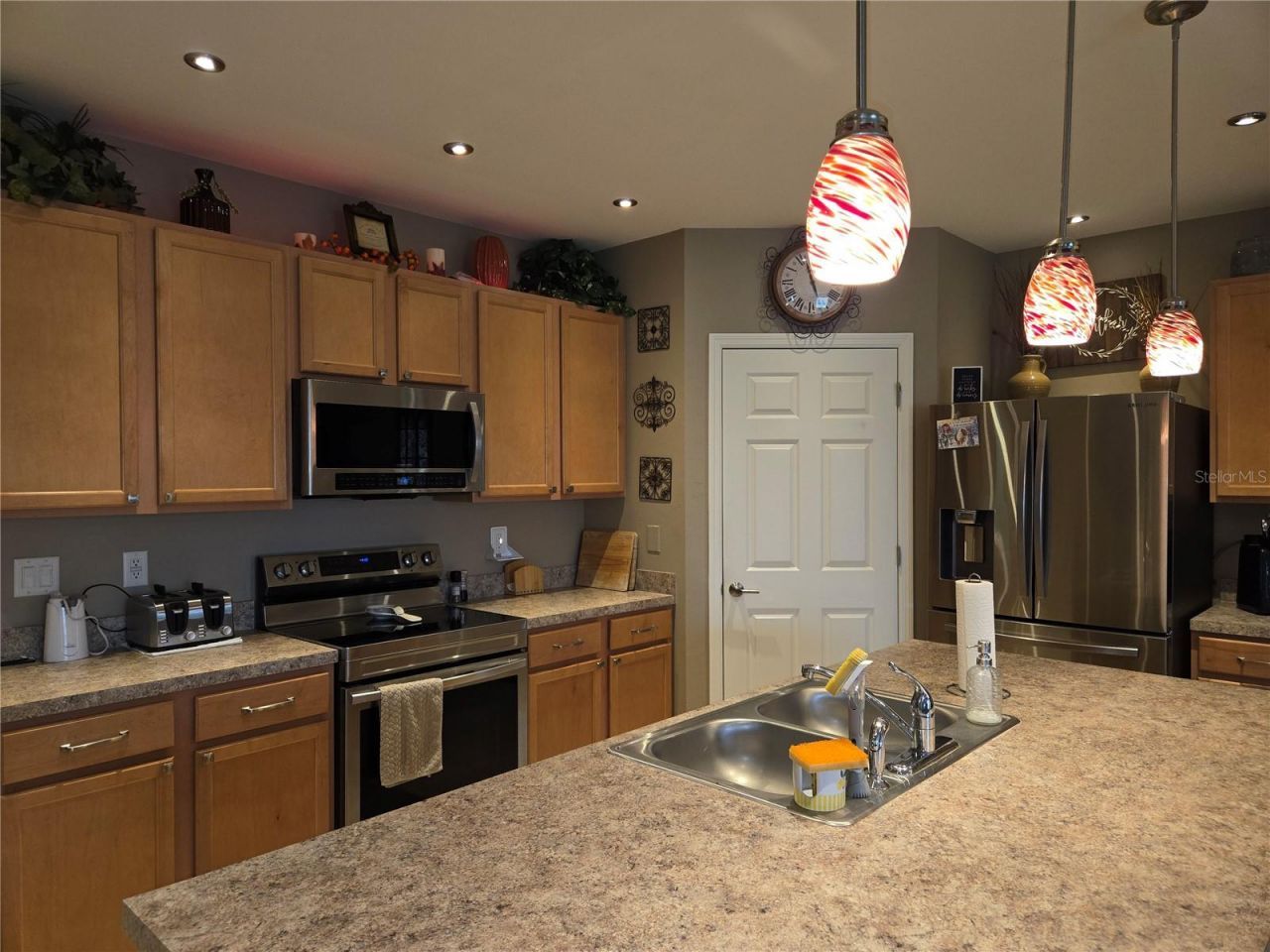 7436 Mikasa Drive, Punta Gorda, FL 33950 Photo