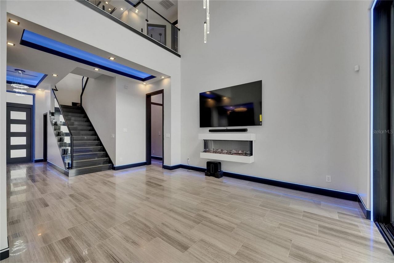 6528 Simone Shores Circle, Apollo Beach, FL 33572 Photo