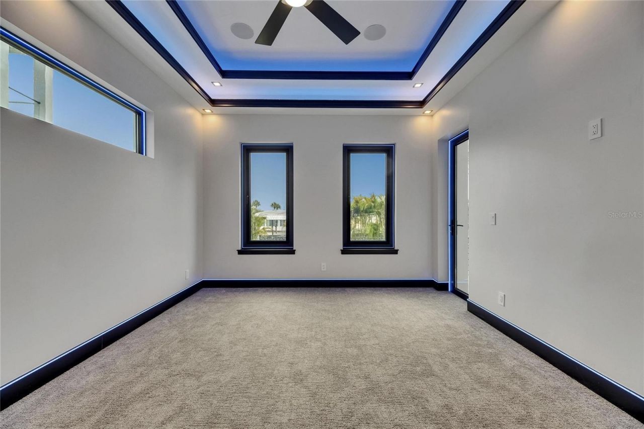 6528 Simone Shores Circle, Apollo Beach, FL 33572 Photo