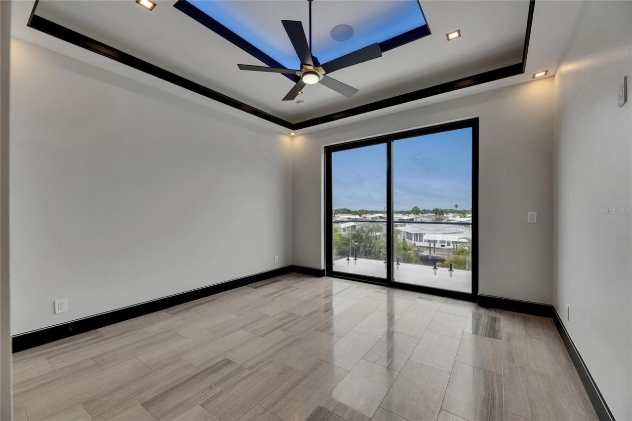 6528 Simone Shores Circle, Apollo Beach, FL 33572 Photo