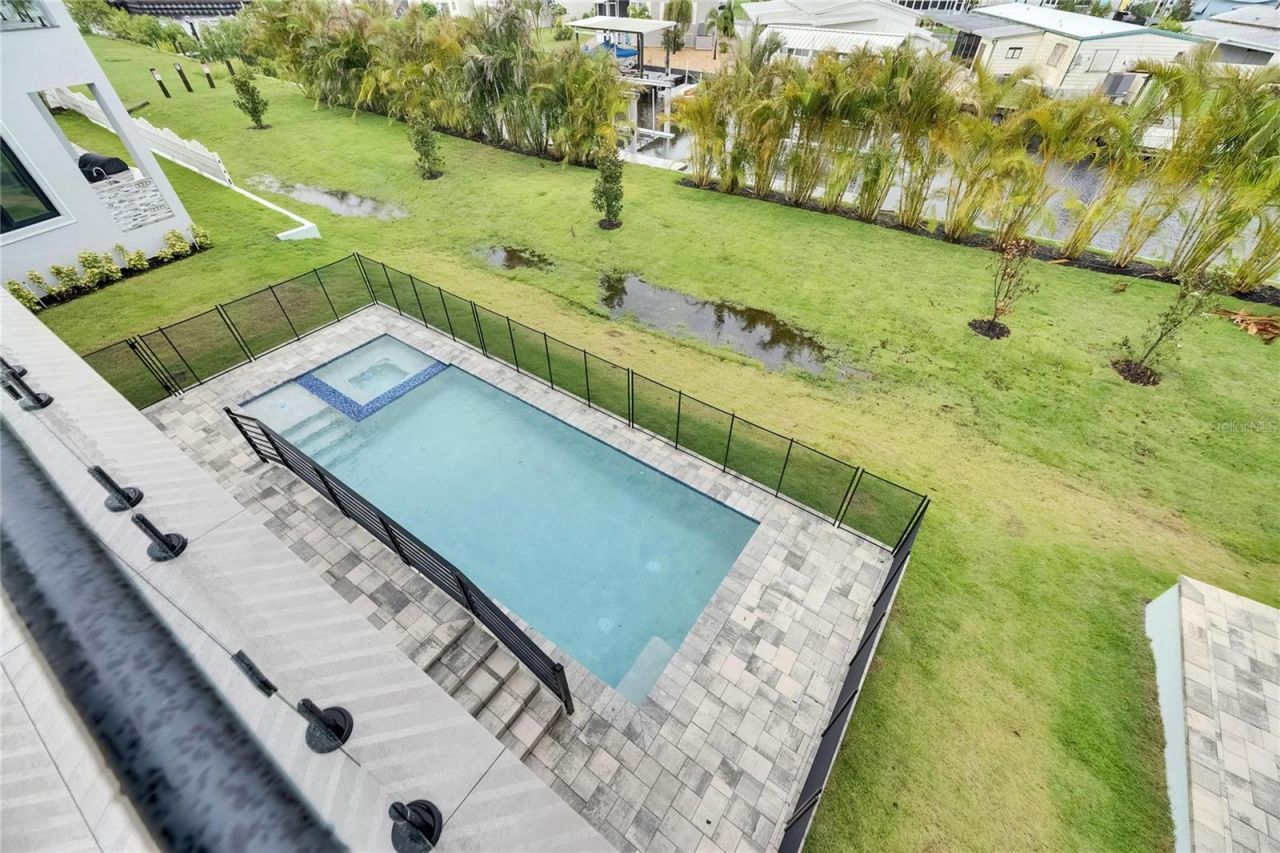 6528 Simone Shores Circle, Apollo Beach, FL 33572 Photo