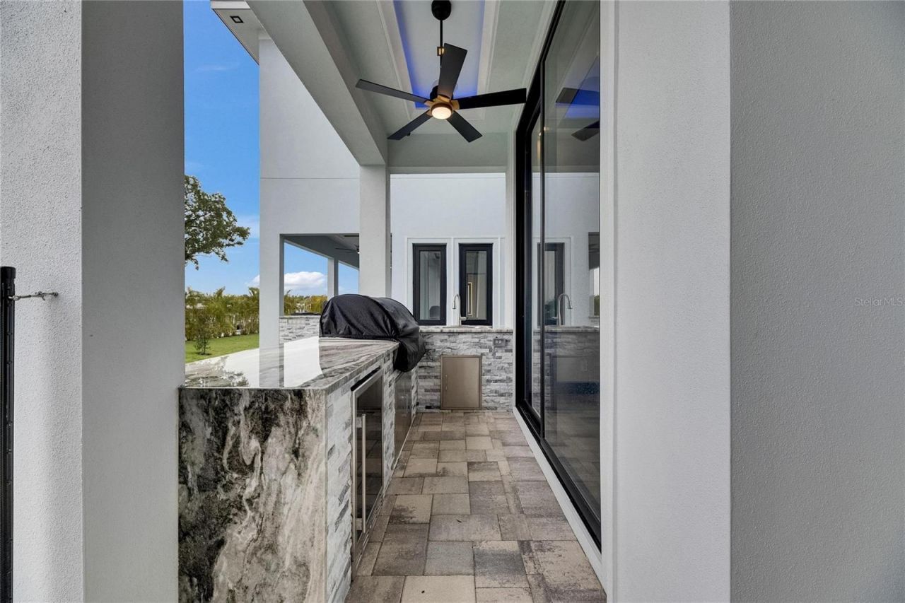 6528 Simone Shores Circle, Apollo Beach, FL 33572 Photo