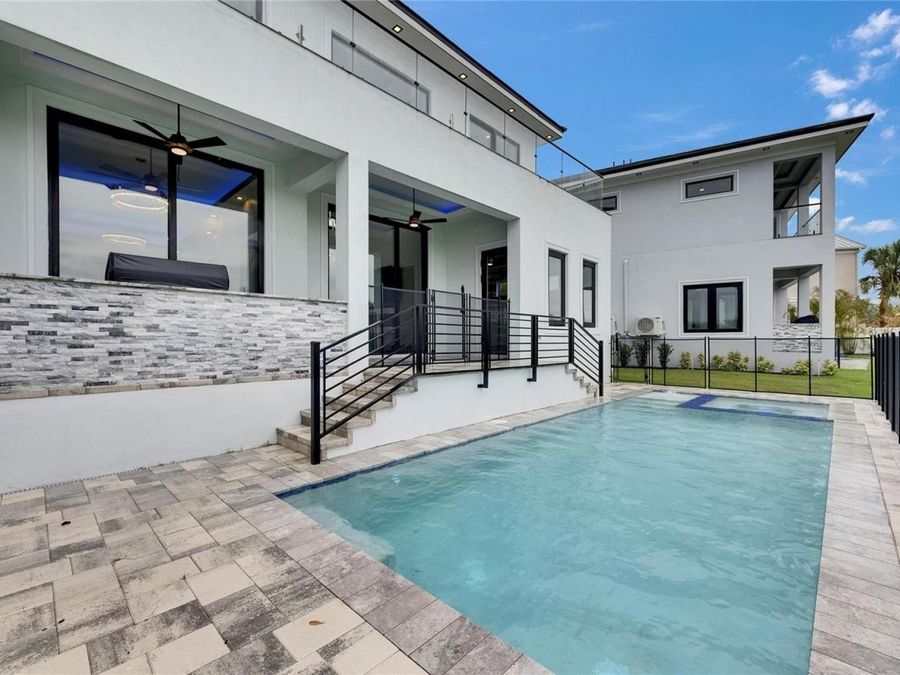 Property Image 86
