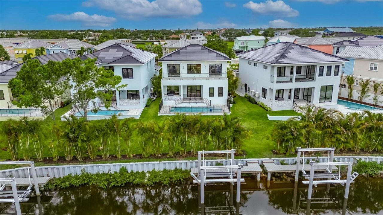 6528 Simone Shores Circle, Apollo Beach, FL 33572 Photo