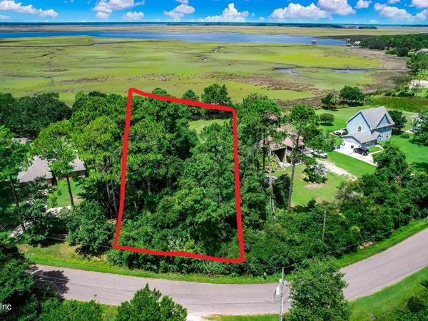 0 W SHARK Road W, Jacksonville, FL 32226