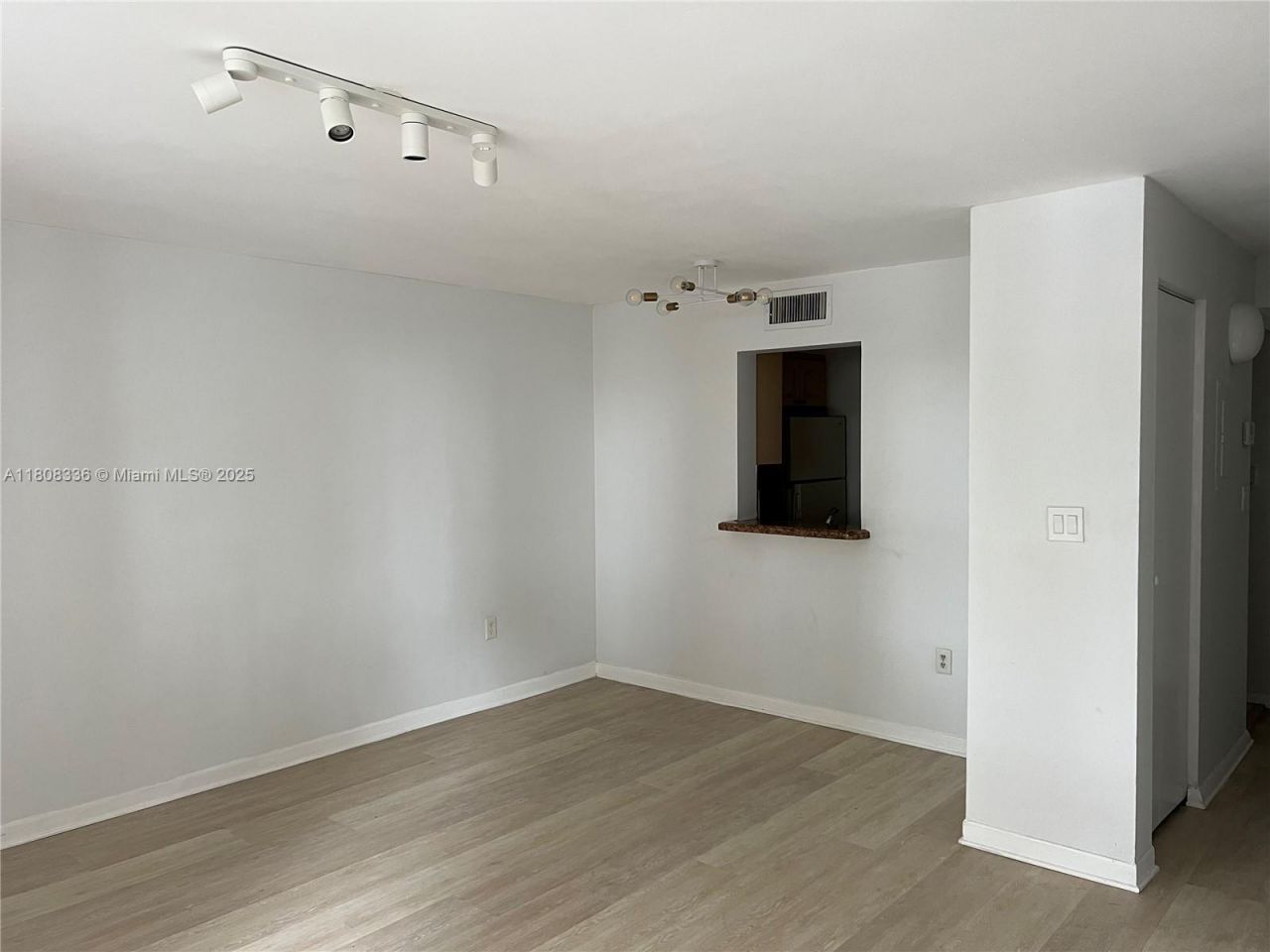 1740 NW N River Dr, Unit 221, Miami, FL 33125 Photo