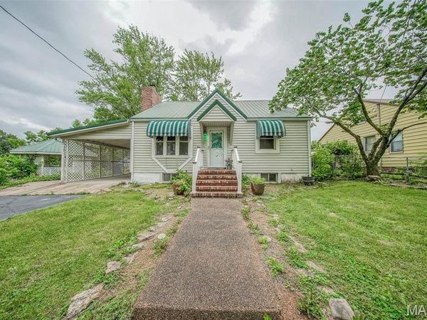 103 S Ellen Street, Dixon, MO 65459