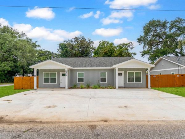 2805 N V St, Pensacola, FL 32505