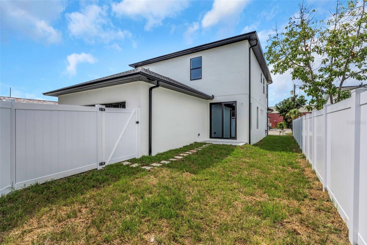 2328 W La Salle Street, Tampa, FL 33607 Photo