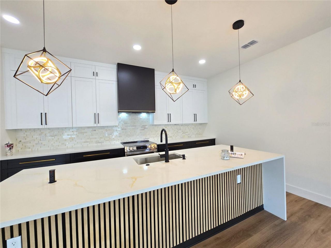 2328 W La Salle Street, Tampa, FL 33607 Photo