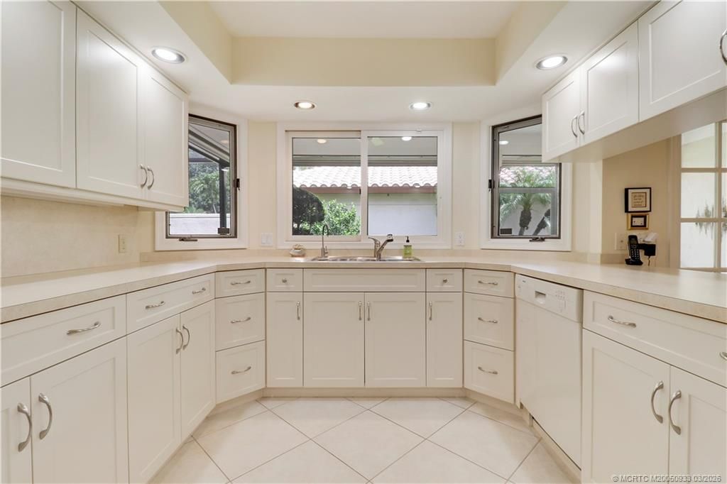 6384 SE Ironwood Circle, Stuart, FL 34997 Photo