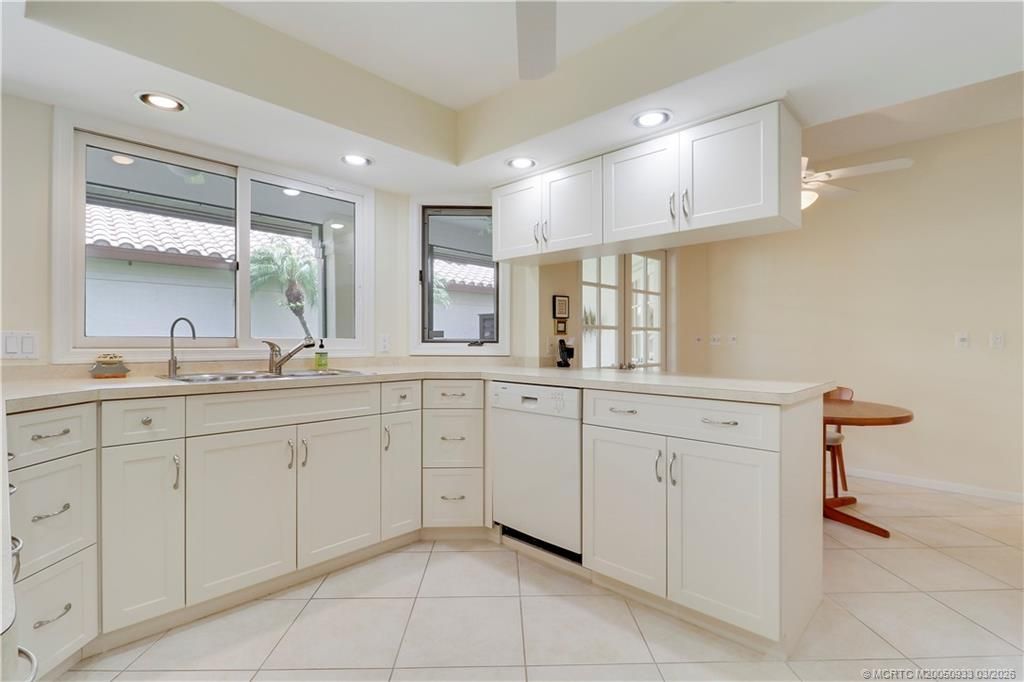 6384 SE Ironwood Circle, Stuart, FL 34997 Photo