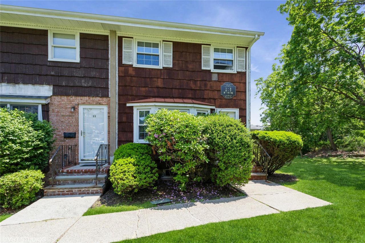 15 Sharon Drive, Spring Valley, NY 10977 Main Photo
