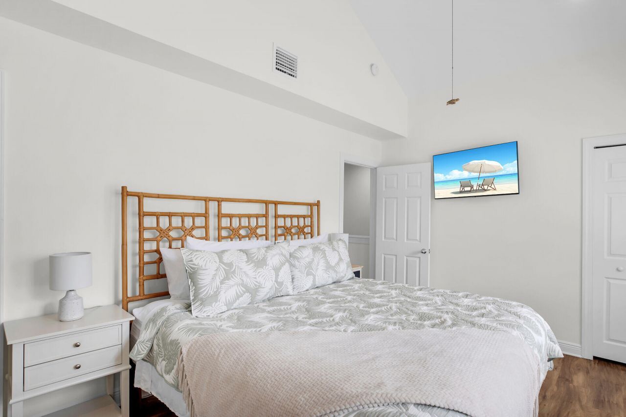 60 Golf Club Drive, Key West, FL 33040 Photo