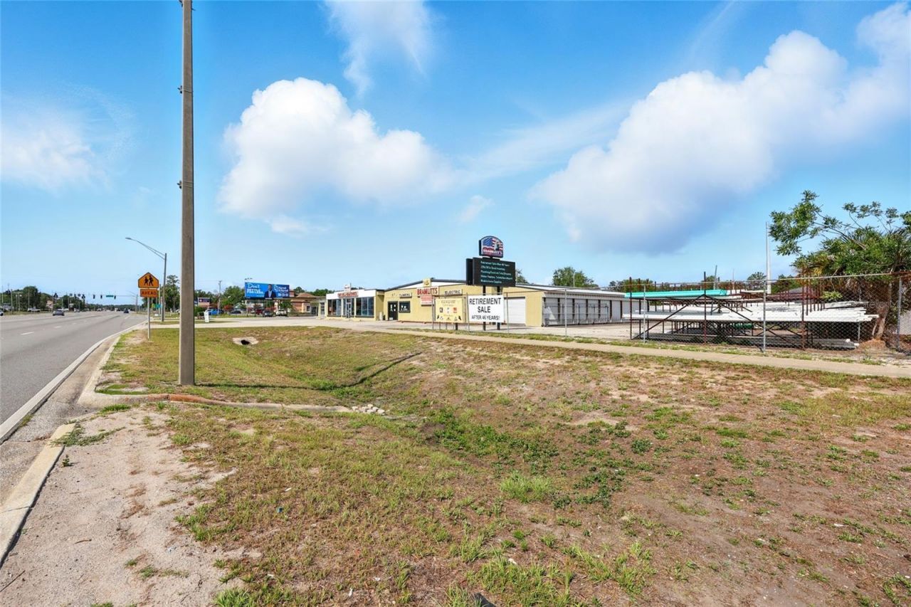 110 N State Road 19, Palatka, FL 32177 Photo