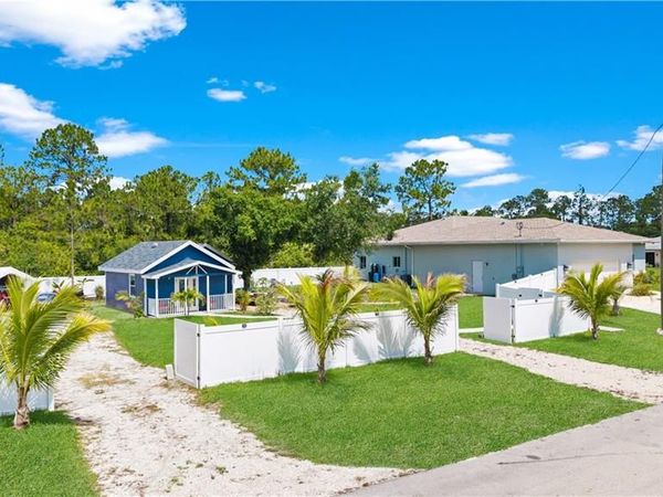 304 Bradley AVE, LEHIGH ACRES, FL 33974